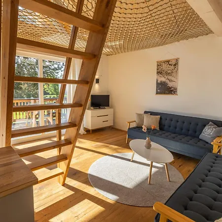 Ferienlodge Baumhaus Σπίτι διακοπών Bad Gandersheim